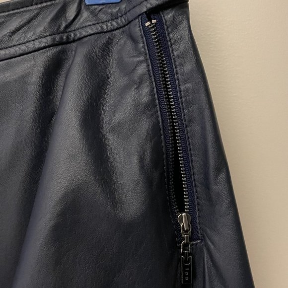 ICB Navy Flare Casual Side Zipper Genuine Sheepskin Leather Mini Skirt - Picture 3 of 5